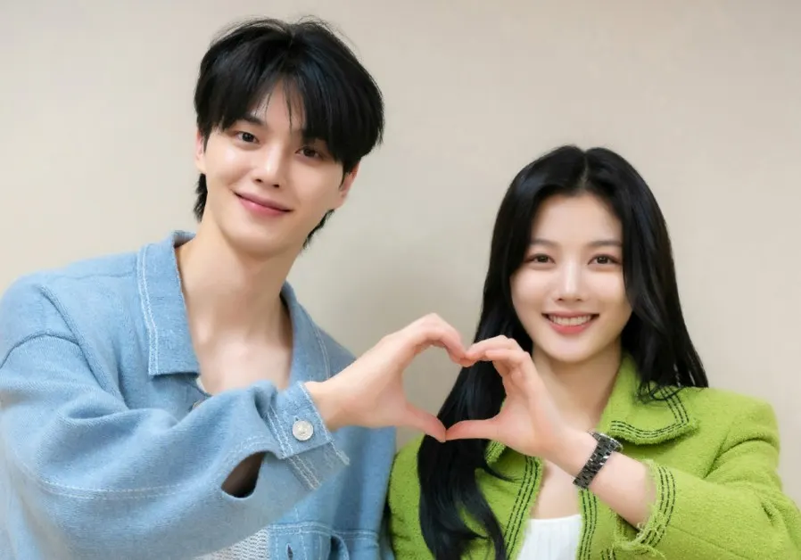 Song Kang & Kim Yoo Jung