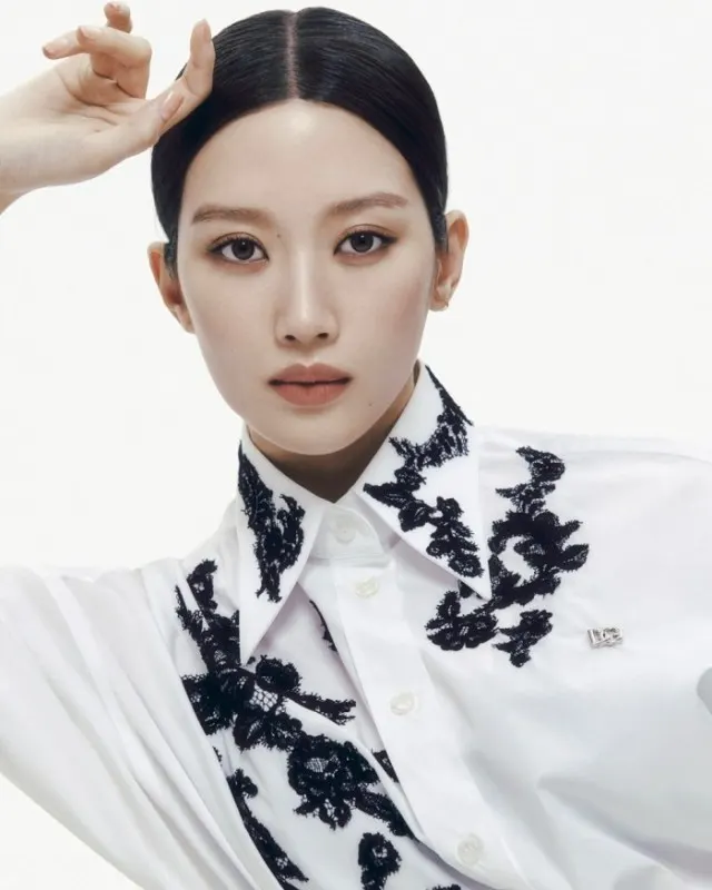 Moon Ga Young